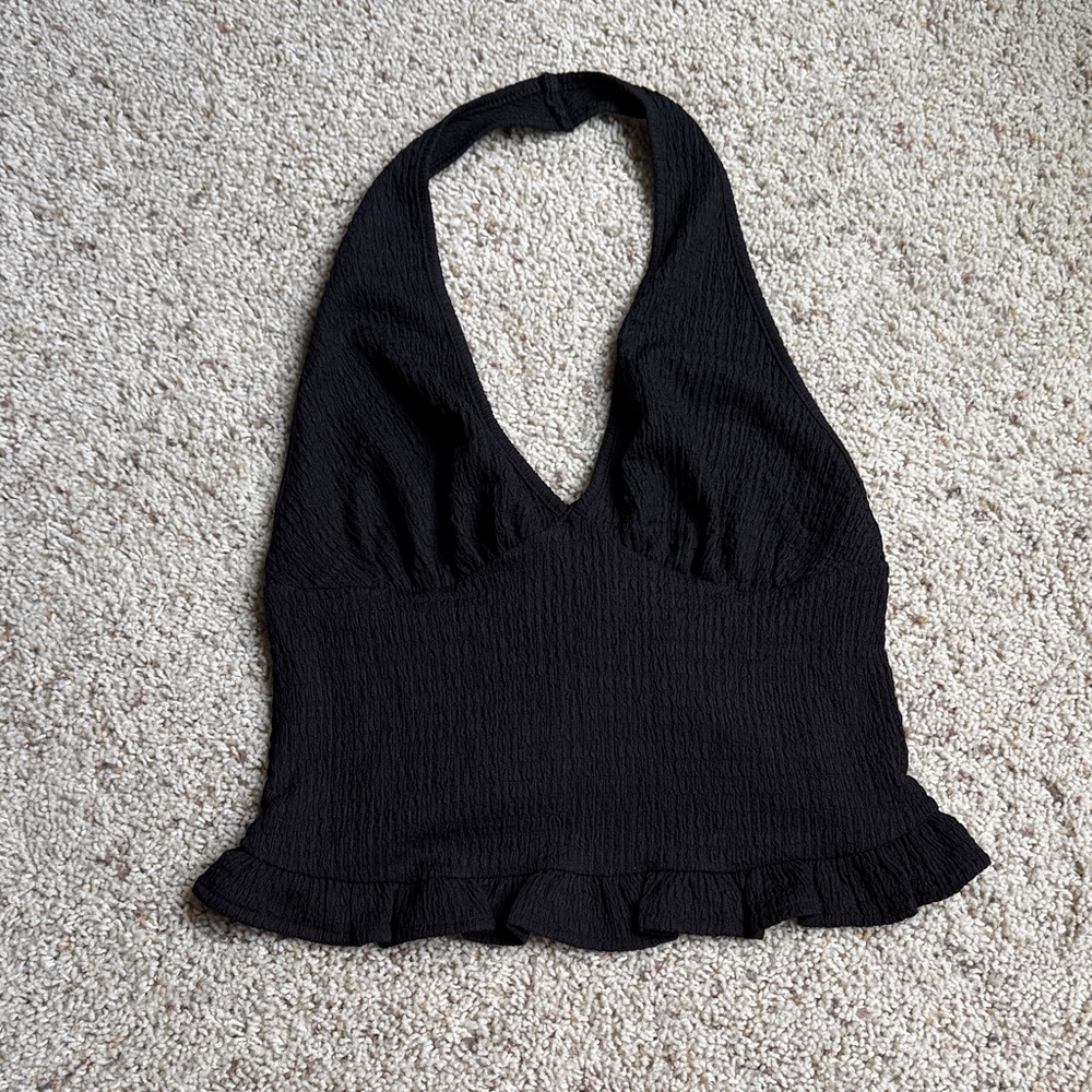 Cupshe Black Halter Ruffle Crop Top